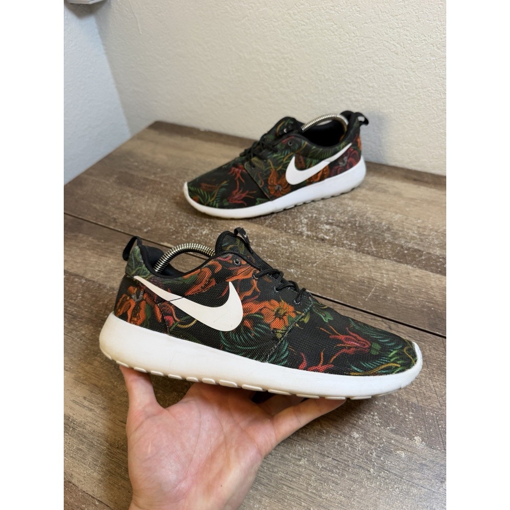Nike Roshe One Print Space Blue Tropical Floral Mens 8 Sneakers 655206-810